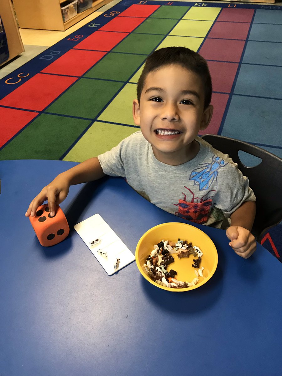 nanajofletcher's tweet photo. #VBE #VBEvibe #prek #sdircprek #farmunit #mathgame #smallgroup https://t.co/NIlKtrsTFP