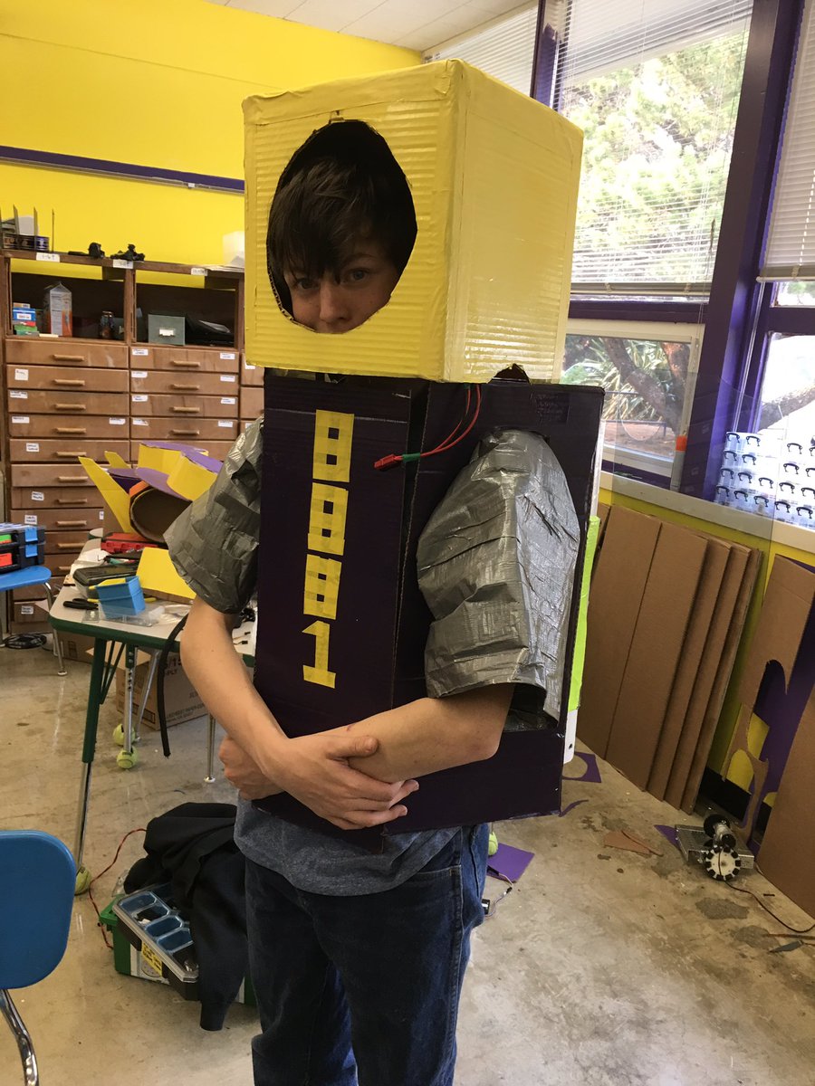 pacificrobotics's tweet image. #ftc8881 working on their CAD Man mascot costume #roverruckus