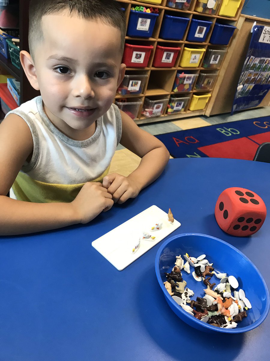 nanajofletcher's tweet photo. #VBE #vbevibe #prek #sdircprek #mathgames #smallgroups #farmunit https://t.co/jD9jaEvM1z
