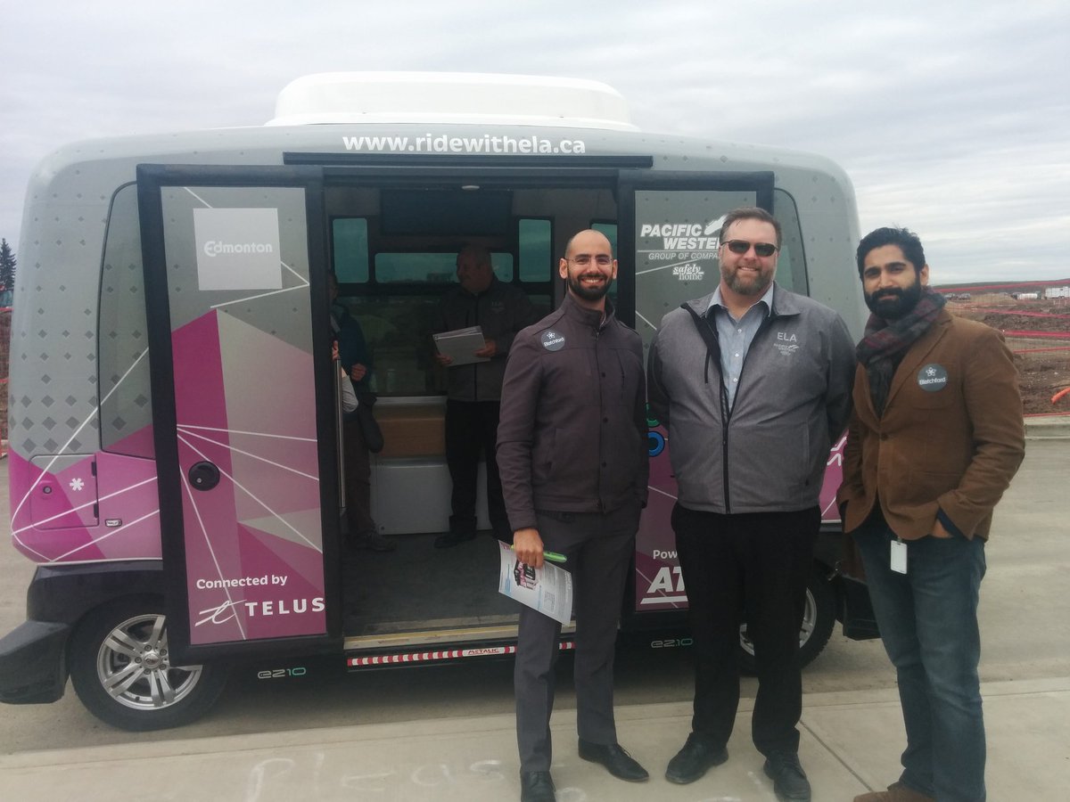 AlbertaCoLab's tweet image. My #CoLabAB humans had a grand time on automated bus @RideWithEla today. 🚌 #ELAcomestoYEG