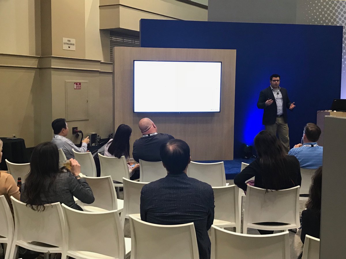 billgreensays's tweet photo. Transformation of Customer Experience by Matthew Saskin ⁦@DimensionDataAM⁩ at ⁦@Gartner_inc⁩ https://t.co/7Vu0Ye7s3T
