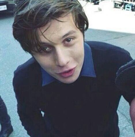 NotHisBlue's tweet image. #MCM @Timid_Juvenile