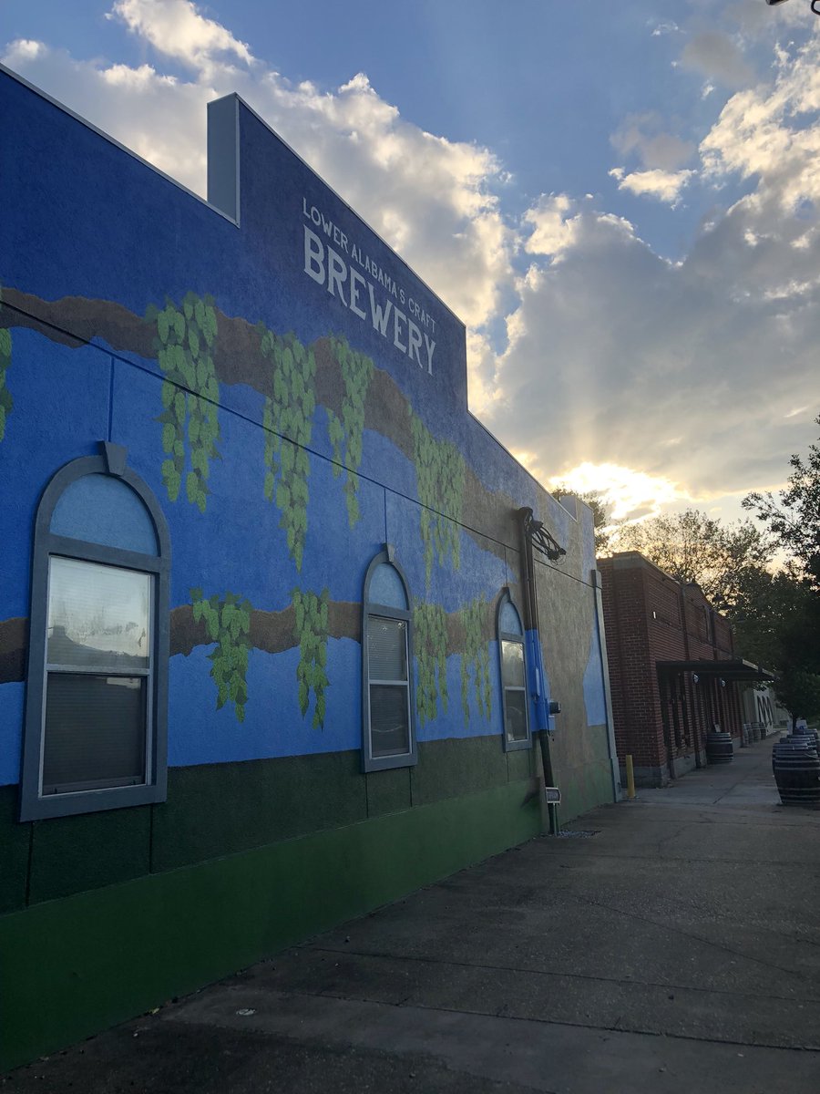 FairhopeBrewing's tweet photo. Hey @LiamHemsworth, let us know if you and the crew wanna grab a cold craft beer with us after a long day of shooting... https://t.co/TM6xgiteTg