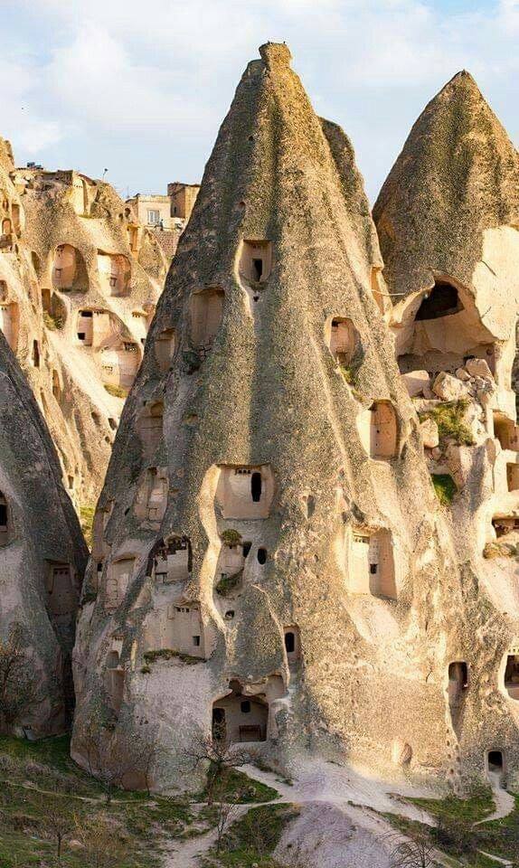 goodvibes11111's tweet photo. Casas cueva, Cappdocia, Turquía. https://t.co/CuNCbkfriY