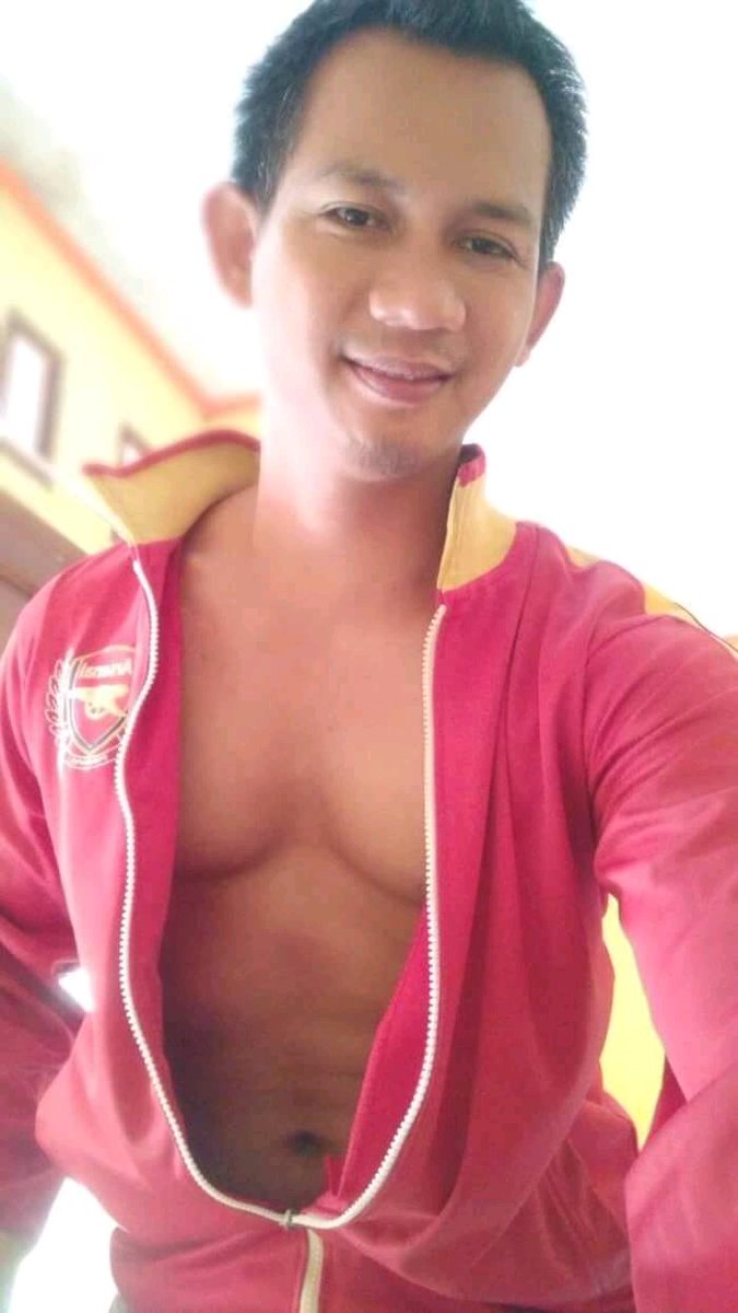 HartonoSE3's tweet photo. Bikin sange... Ae tetanggaku https://t.co/4cRXWzDaXl