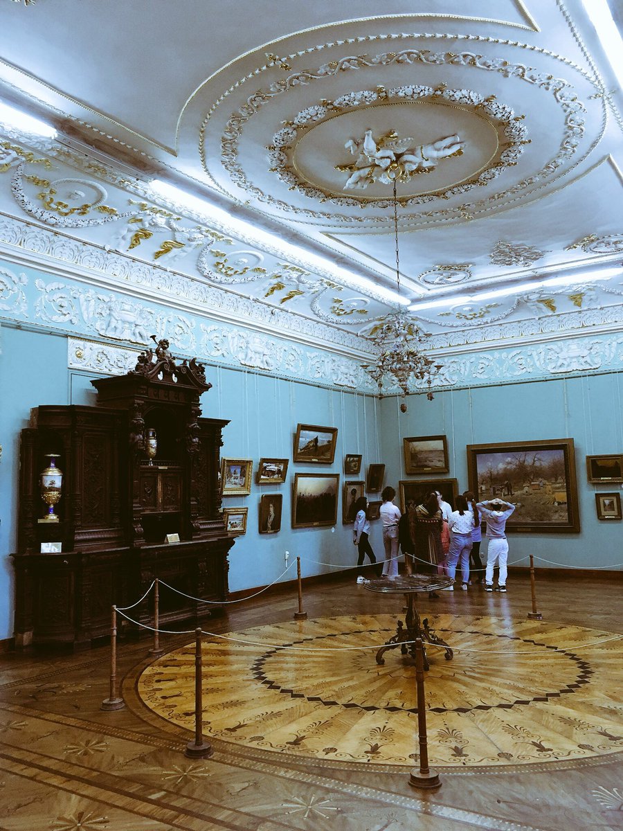 FerdyDumel's tweet photo. Discovering the pristine Odessa museum of art with paintings from Aivazovski, Shishkin, Repin and others #amwriting #authors #artstsofinstagram https://t.co/Rtr5bxruxf