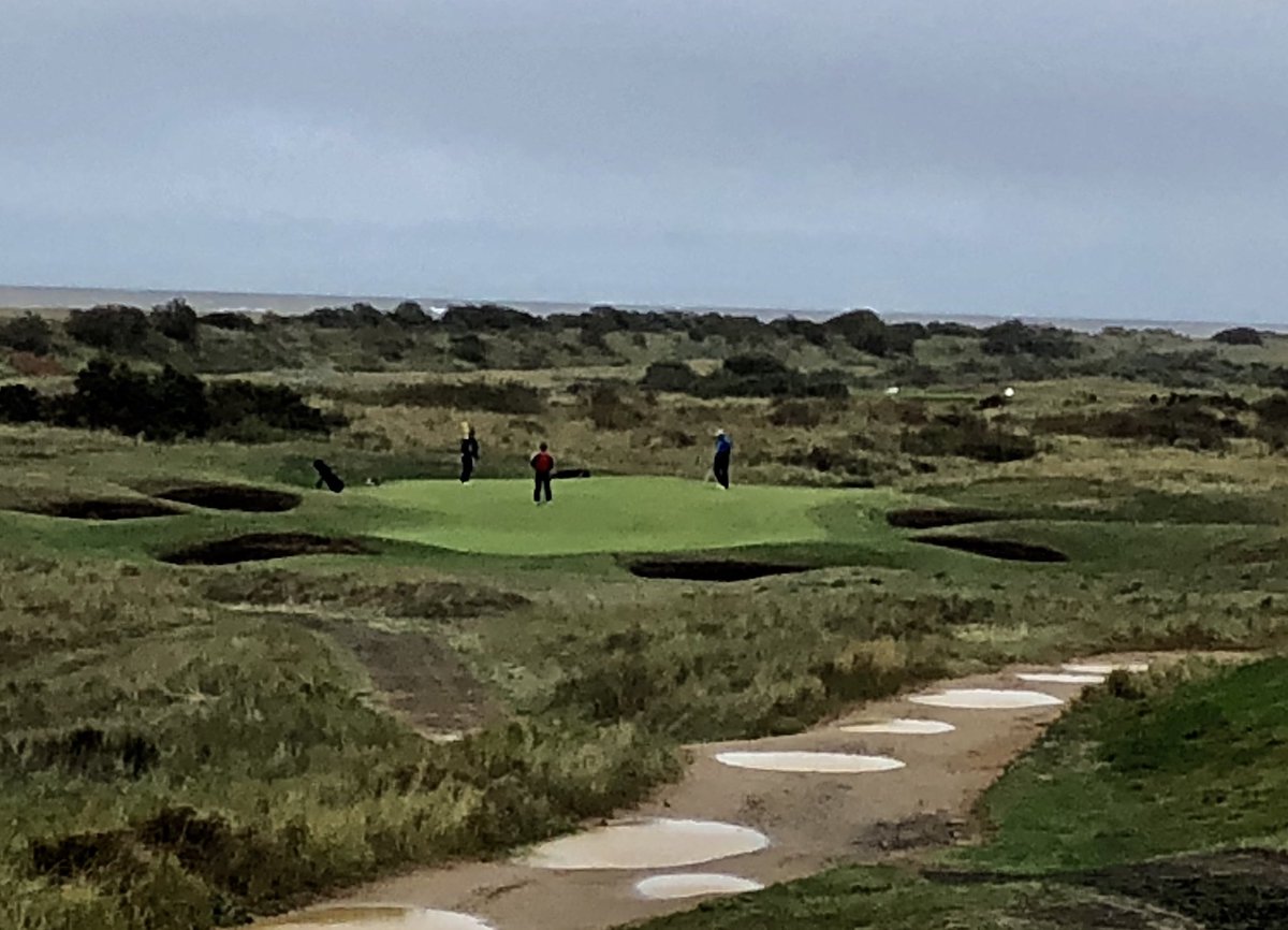 trickgolfshow's tweet photo. Special thanks to @Hunstanton_Golf over the last two days for your hospitality congratulations, Great Course look forward to returning #GIGS2018 “Highly Recommended” #Norfolk https://t.co/YEFUHNogSW