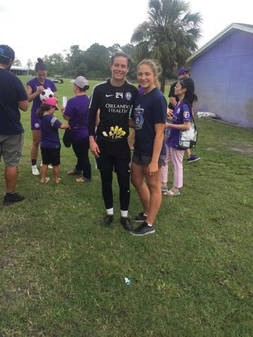 KendraRust24's tweet image. Can't wait to watch some of my favorite players in the World Cup⚽ @Ashlyn_Harris @Shelina4 @alexmorgan13 🇨🇦🇧🇷🇺🇸