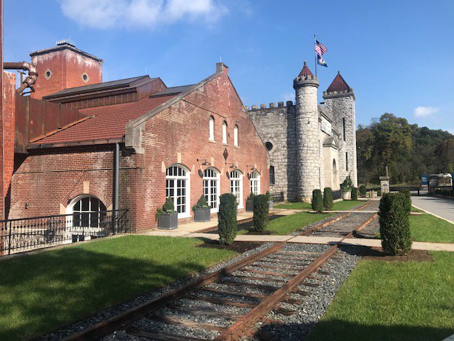 ForeverBourbon's tweet photo. Stopped by @castleandkey and had a great time! Great knowledge shared by some beautiful people and now have some great new friends. Thank you all for the wonderful experience!!! Sorry we missed you @mariannebmd we’ll definitely be back! #castleandkeydistillery #foreverbourbon https://t.co/IWGjQuSUA9