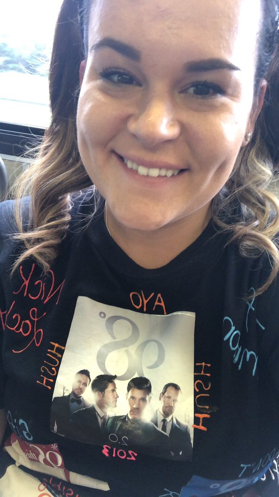 stacccfaceee's tweet image. Such a great job! Look for my in row three! Shout out to the #invisibleFAN ?