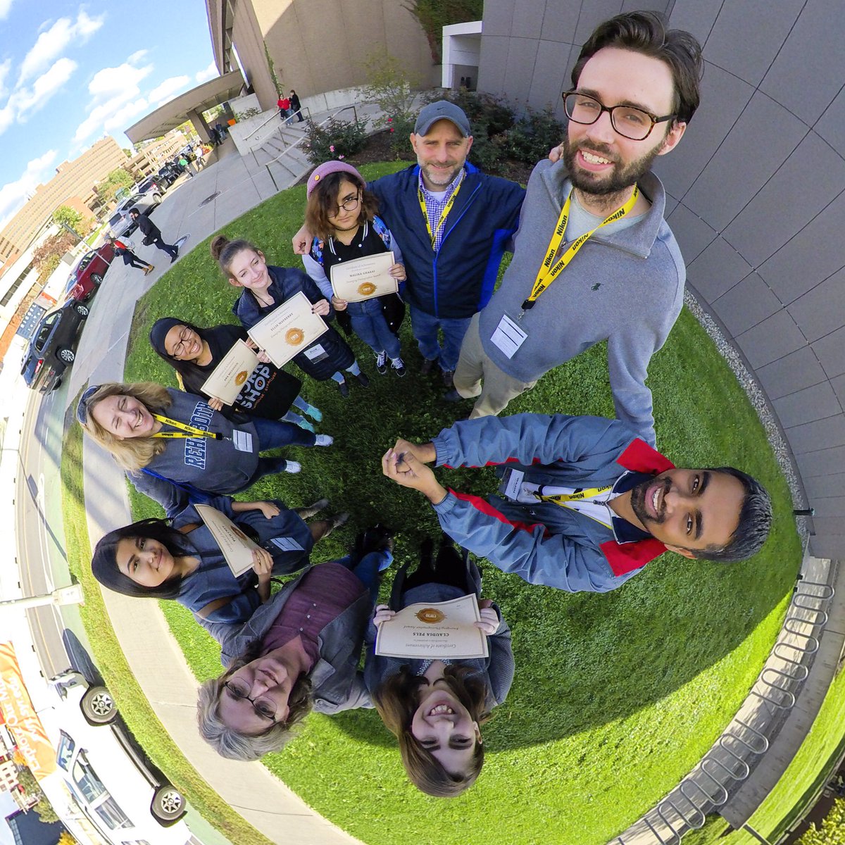 PicGuide's tweet image. Worked with a wonderful group of students from @syracuseITC this past weekend for @thefallworkshop. A really talented group that worked hard to produce and learn about video. Here is a team #360 photo at the end of the workshop with coaches and their teacher. #tfw18