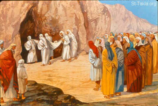 Itzhakabrams's tweet photo. Another very sad day in my life. My beloved father passed away. My brother Ishmael and I just buried him in Cave Machpelah. He was 175 years old. RIP. #cbg4 https://t.co/lgE8UMshqA