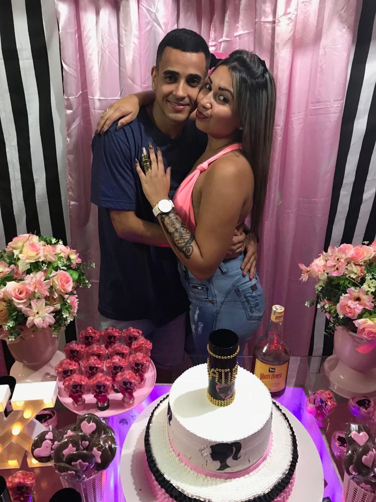 Katyy9's tweet photo. Amorzinho 💓 https://t.co/09hdSpqEIA