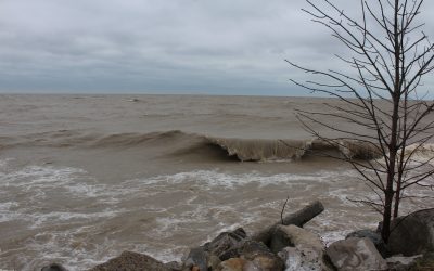 Those living along Erie Shore Drive should prepare for possible flooding. #ckont blackburnnews.com/chatham/chatha… https://t.co/psoPbgxfjd