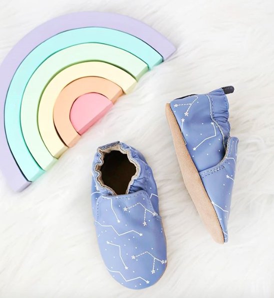goldenbugshoes's tweet photo. Toddler Time at GoldenBug - https://t.co/ubAsDUlQIp https://t.co/WtXnvUSb9a