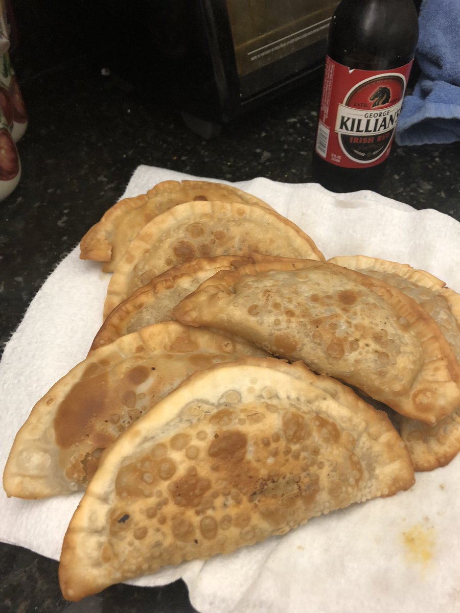 Anna Pesantes tweet media