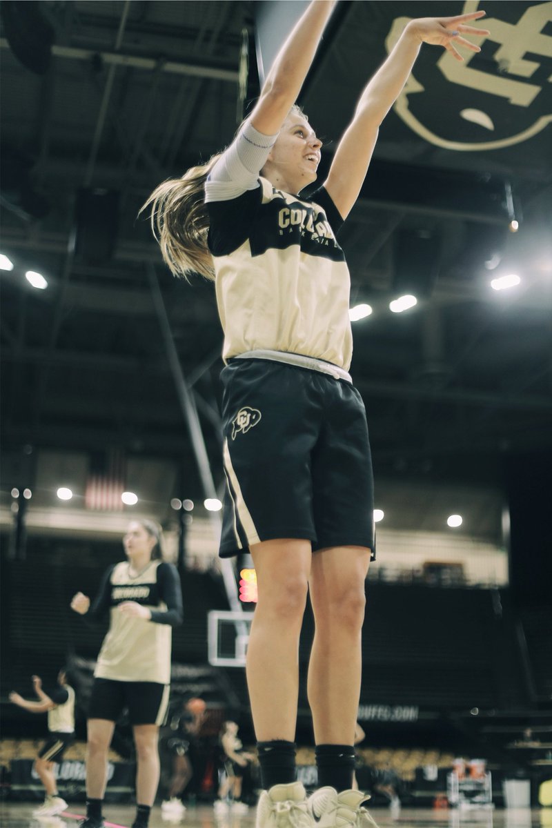 CUBuffsWBB's tweet photo. See the shots that we took,
Wet like we're Book.
#SickoMode 💦

#ElevateYourGame 🏀
#ElevateYourExperience ☺️

Earned. 
Not Given.

#TheColoradoWay https://t.co/Y8Sq0t7o1D