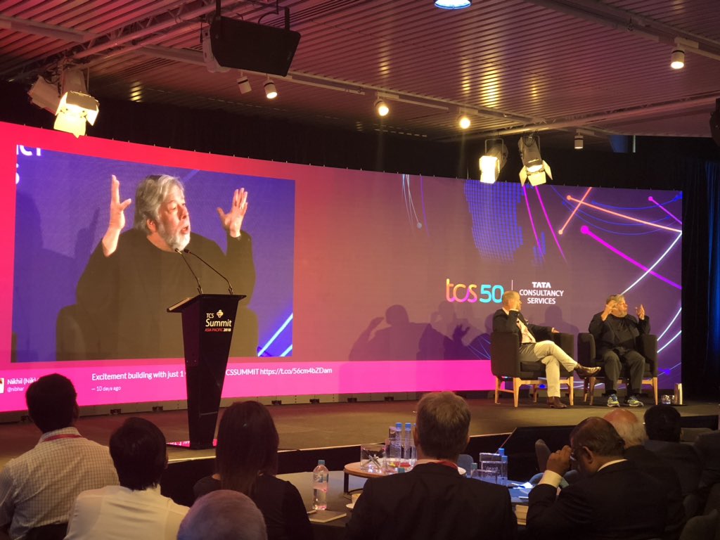 SDAPAC's tweet photo. .@stevewoz rocking #TCSSummit in Melbourne. Great stories, as you can imagine. https://t.co/6iOcdlIGkD