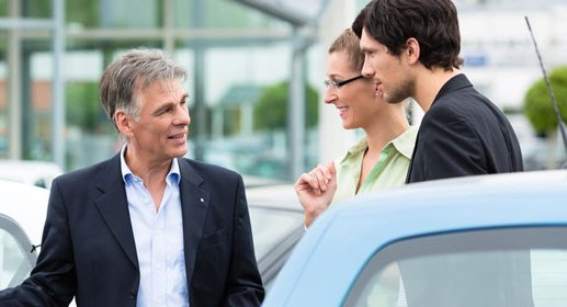 Are you considering an #electriccar? The #AAA Electric Vehicle Basics Guide can help you decide whether this eco-friendly option is right for you. #carcaremonth
bit.ly/2AcWbky