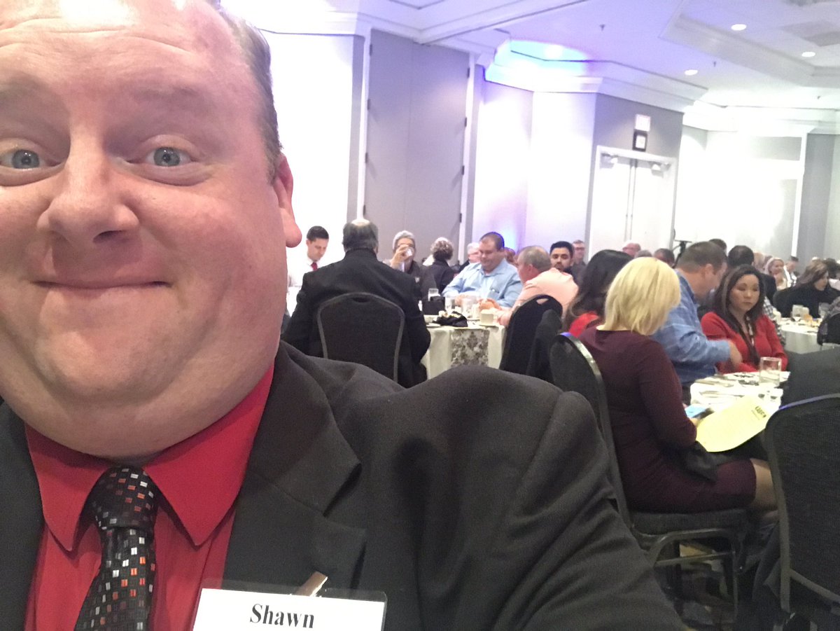 LNLShawn's tweet photo. I spy the @KWCH12 team behind us. I snuck a photo of the elusive news director @KWCHKimW   #KAB2018 https://t.co/uW9wlDnppW
