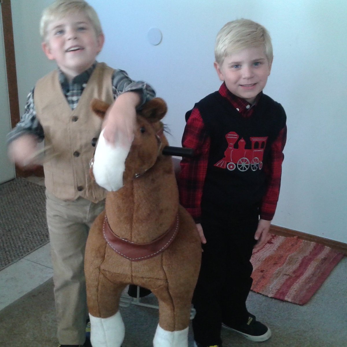 augiebuttinelli's tweet photo. #twins #toddlers #toddlerlife #stayathomedad #toddlertraining #love #myboys #dressforsuccess #toddlerstyle #kidsfalclothes #ponyrider #littlemen https://t.co/kZqoZVdLYE