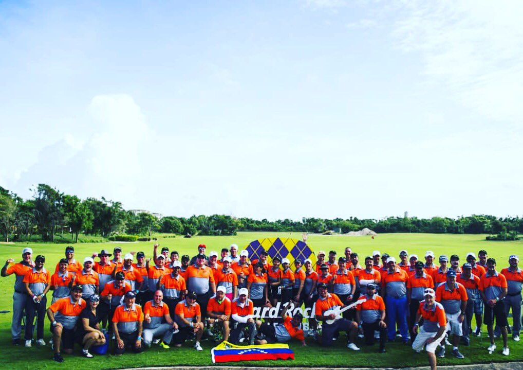 la_matunga's tweet photo. Punta Cana vivió La Fiesta del Golf!!👊 https://t.co/dvqzBzbU2j