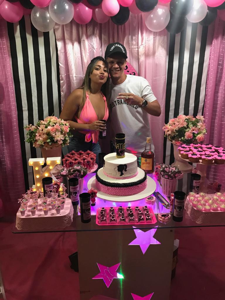 Katyy9's tweet photo. Mais q compadre amg 💓 https://t.co/Bi8G7kA7xu