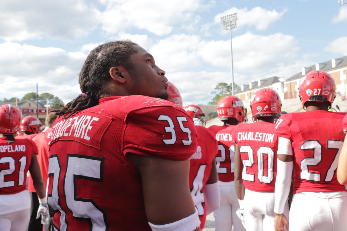 JSUFB_Video's tweet photo. A few pictures from this past weekend's game against EIU 🐓🏈 https://t.co/ZaIKAJ8WE0