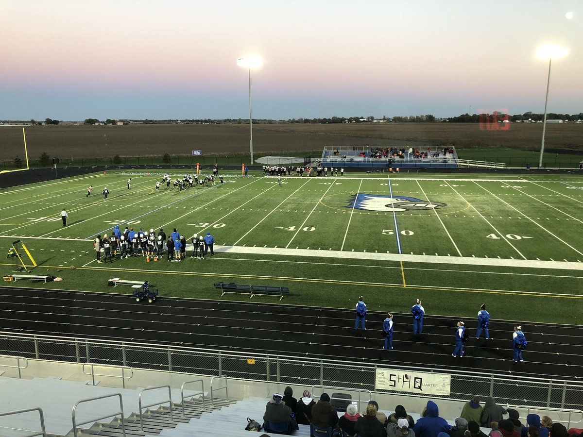 coachbaileybf's tweet photo. What a beautiful sunset during the JV game tonight! https://t.co/Pw7RkwA0XH