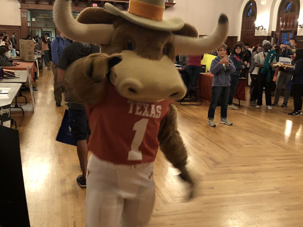 mpaadv's tweet image. #bevo #NSweek @TexasScience @UTorientation