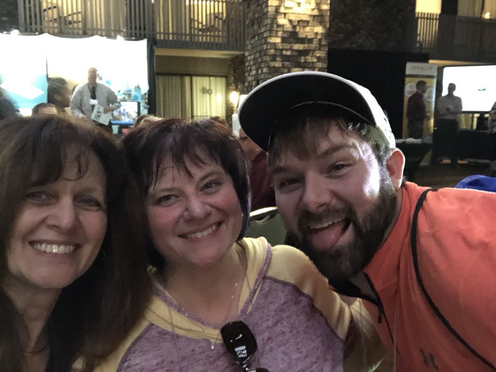 sburckhar1's tweet photo. Tech geeks @ndatl. Having fun at the social. @RyanTwittle @KarinJHaas https://t.co/fJZeC5wRRp
