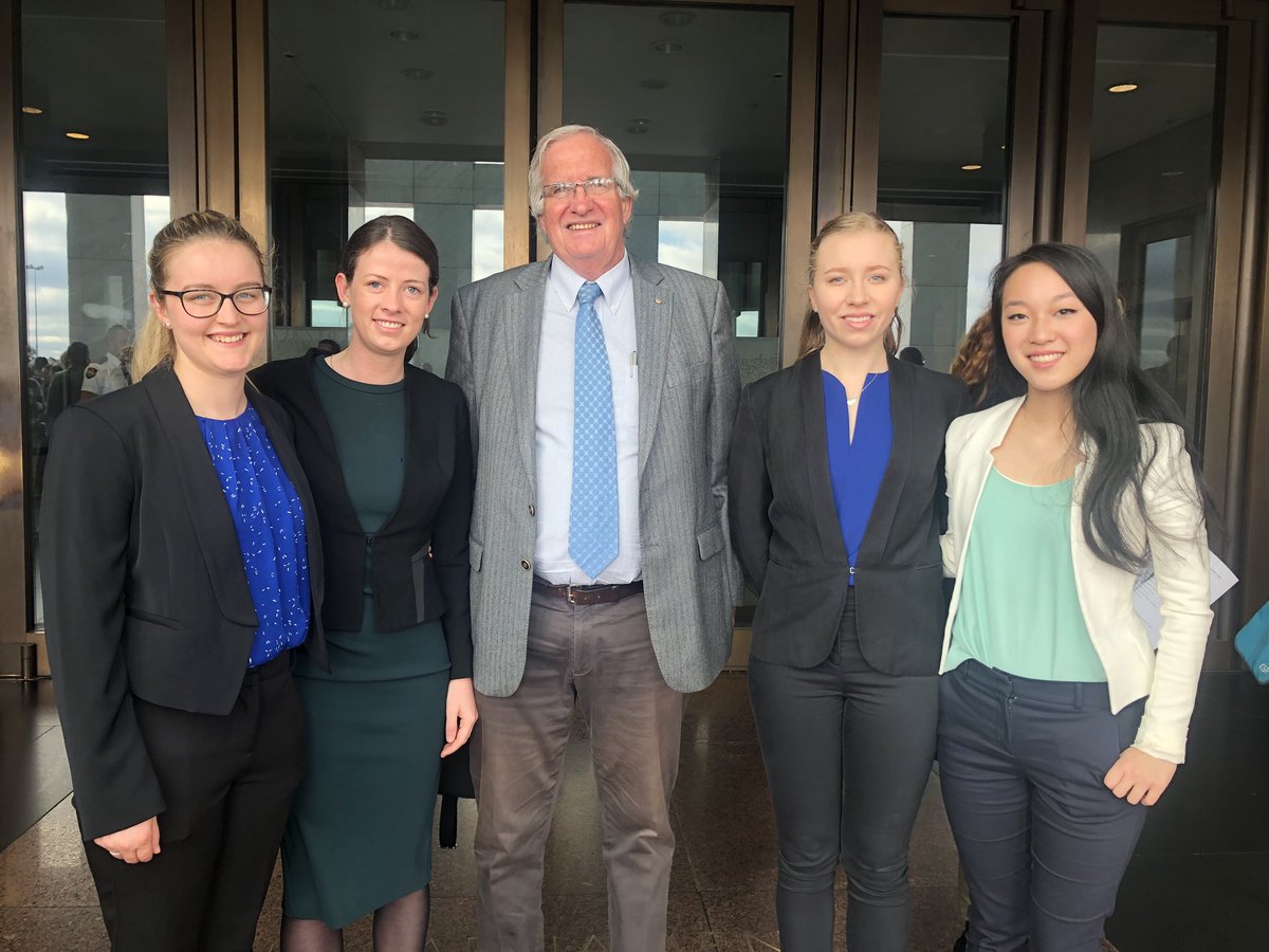 yourAMSA's tweet image. This morning at Parliament, we ran into Dr Bauert doing the hard work on the ground convincing MPs that children should not be held in detention on Nauru @mukabout @ama_media #detentionharmshealth #doctorsforasylumseekers