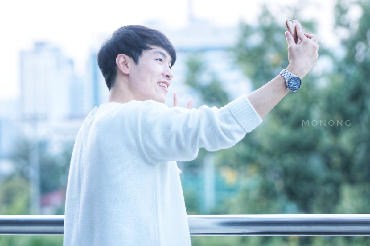 MN___etc's tweet image. 181014 뮤지컬 1446 #황민수 배우님 퇴근길