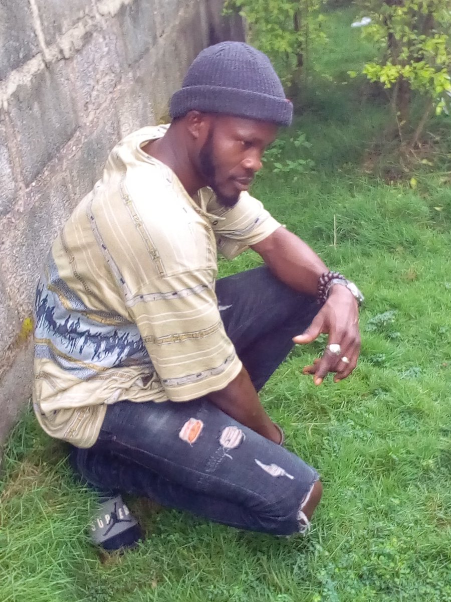 g_pidio's tweet photo. Believe me music can give life https://t.co/KyLo7WjhCE