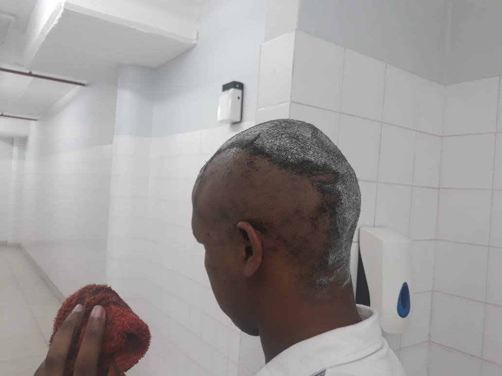 EggsBenedictZA's tweet photo. You won't believe what #DXsmooth did to my friend's hair 😳. I applied, waited and wiped it off using a damp towel. Scroll through the photos to see the whole process and then RETWEET 😊Your friends need to see this!!! #SmoothMatters #MenWithStyle #Chiskop https://t.co/0BlA5jTqg5