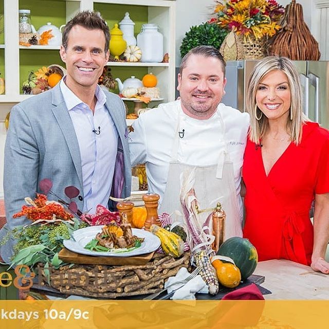Tune in tomorrow at 10am PST and check out our own @kyrjohnson on <a href="/hallmarkchannel/">Hallmark Channel</a> cook up our delicious pork chop recipe.. #glendale #chef #cooking #food #foodnetwork #pork ift.tt/2pTiENh