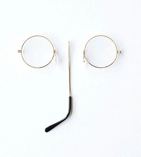 "I lost my glasses. 
But I need my glasses to find my glasses. 
Do you see my problem? Because I can't."
- eyewear art by García de Marina