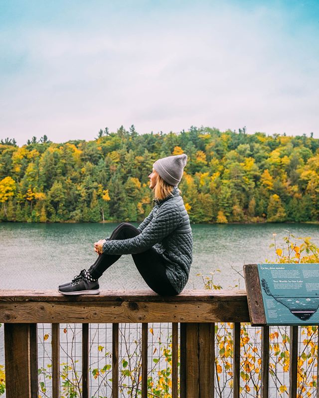wanderluluu's tweet photo. There are only 36 meromictic lakes in the entire world and I visited one during my trip in Canada with hicanadahostels! 💦🛶
↠
If you're wondering what the heck a meromictic lake is, no worries I got you 💁🏼‍♀️
↠
Lakes are typically warmed by the sun and mixed by the wind, but wate https://t.co/G7Qbjy9Oqy