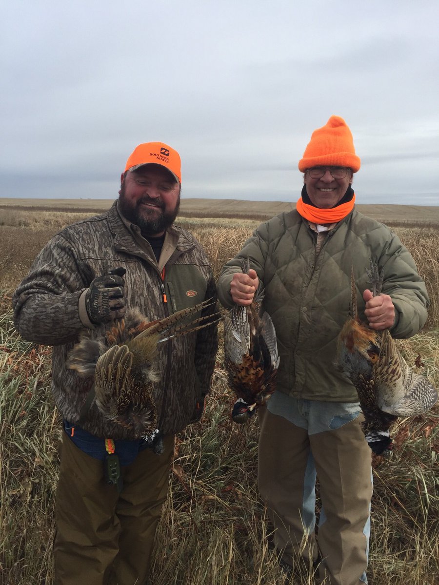 WillTScottKY's tweet photo. Not been on Twitter lately. Lots of traveling. Denver and a few other towns out west last few weeks and now bird hunting in Minnesota. Heading to southern Caribbean next month. Hope y’all are doing well! https://t.co/4ZxM5TNzuQ
