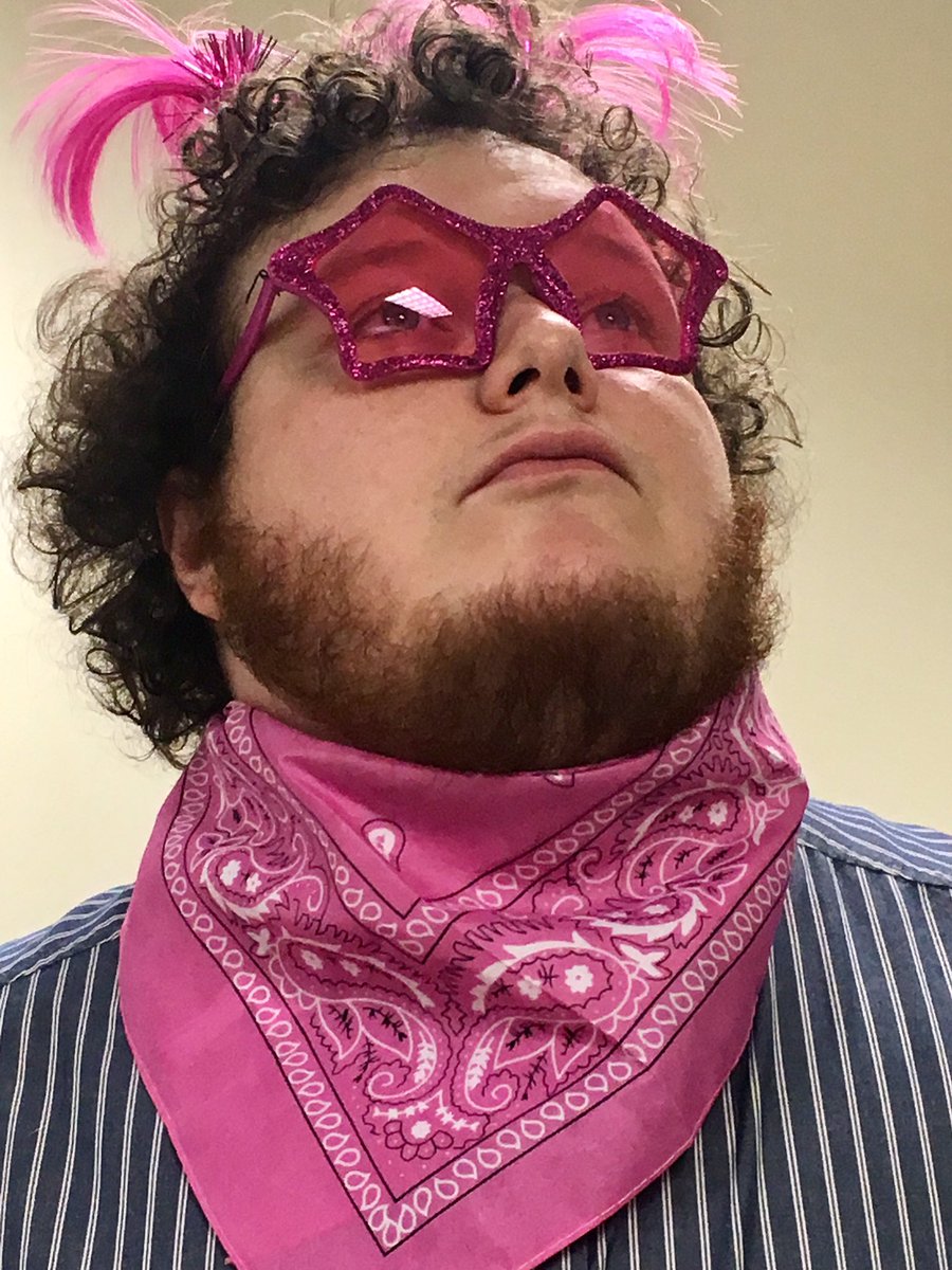 WomenTelehealth's tweet photo. WT mixing Halloween and Breast Cancer Month with pink  candy logo contest ! #funonmonday #mammogramswork  #thinkpink https://t.co/talUZ3gN1J
