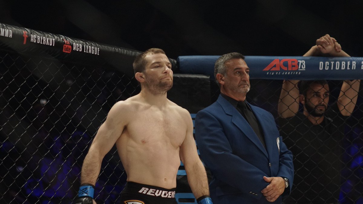 ZachFunSize's tweet photo. One year &amp; one day ago was the last time I stood in the cage on fight night. This is the longest layoff of my career, but hopefully, I’ll be back in there in early 2019. Until then, the work continues... @ACB_league @revgeareurope #mma #aclrecovery #ACB72 📸:@thematislava https://t.co/JHOttcfuuX