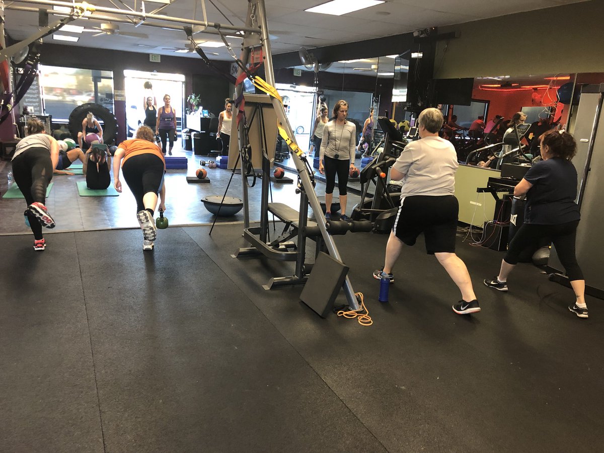 SWEATFitnessCtr's tweet photo. #GutsAndButts at 5:30pm is always a good way to go for your #MondayFunday exercise!
Get #3freeclasses at https://t.co/knic89mKn7 &take fitness up with Michele!😚
#SWEAT #Stockton #California #fitness #workout #exercise #getfit #fitfam #abs #booty #MondayMotivation #Gains #Fit https://t.co/KFZIfrQPqg