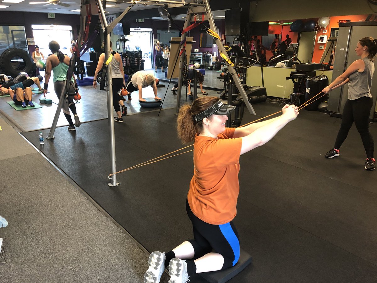 SWEATFitnessCtr's tweet photo. #GutsAndButts at 5:30pm is always a good way to go for your #MondayFunday exercise!
Get #3freeclasses at https://t.co/knic89mKn7 &take fitness up with Michele!😚
#SWEAT #Stockton #California #fitness #workout #exercise #getfit #fitfam #abs #booty #MondayMotivation #Gains #Fit https://t.co/KFZIfrQPqg