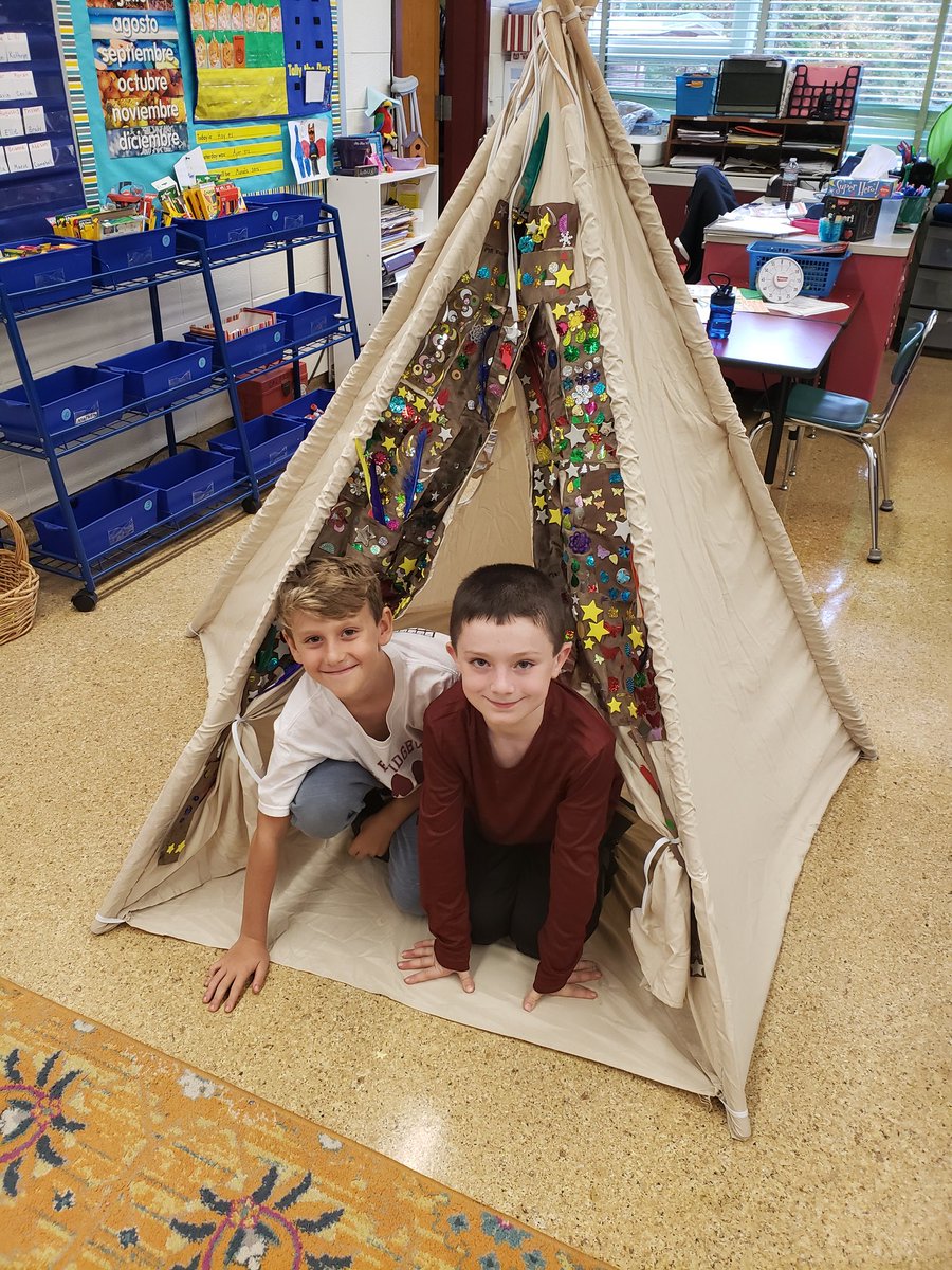 kalves224's tweet photo. You just can't learn about the Native Americans without a wetu in your room!!!! https://t.co/a5OQAvIQ9T