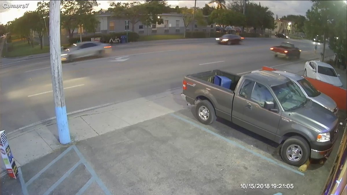 Pedestrian hurt in hit-and-run crash in northwest Miami-Dade bit.ly/2NIvY0p https://t.co/AT3wUx3uIH