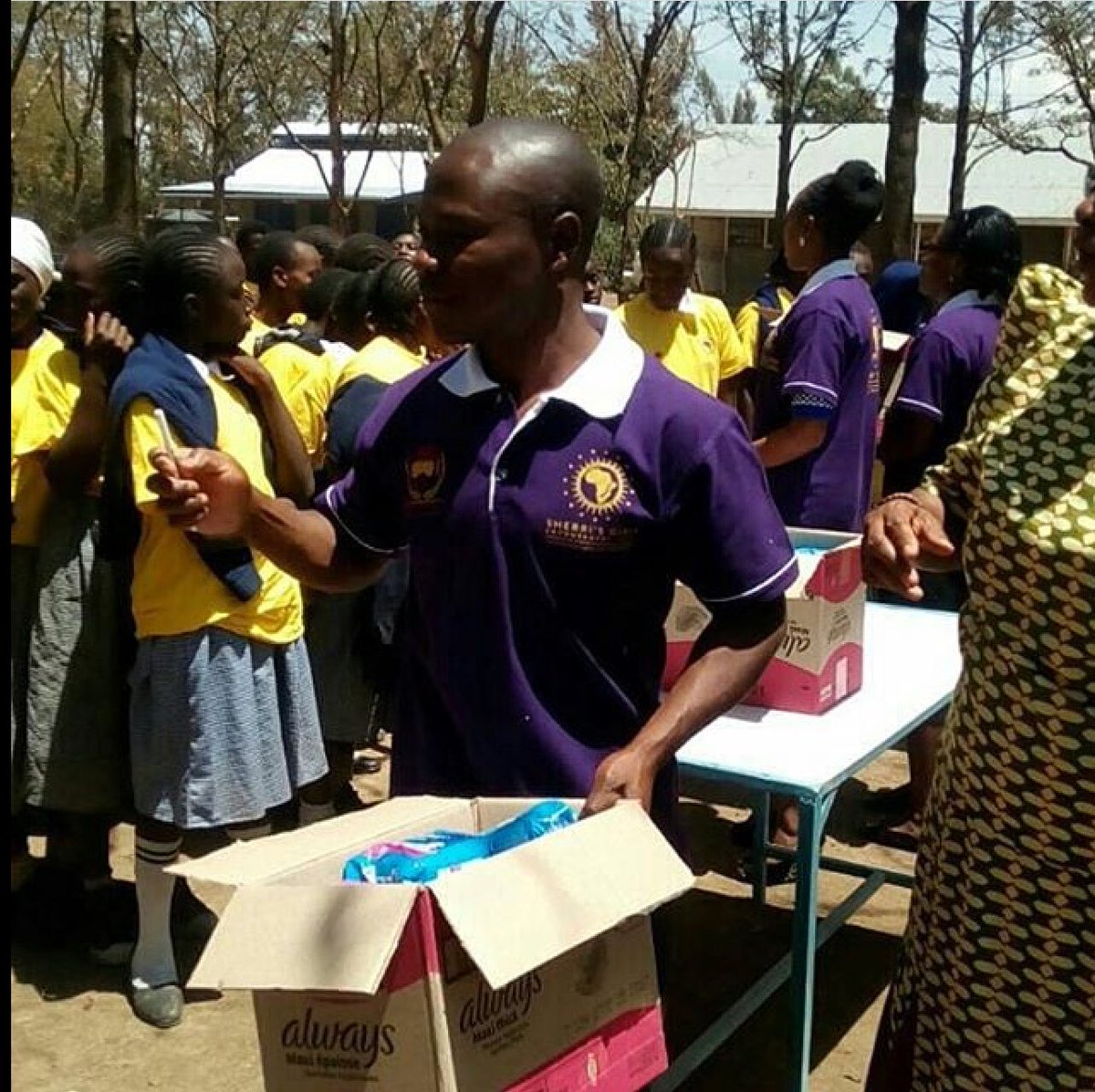 AllGrownUpkit's tweet photo. @GuardianGDP my name is Sherri Gonzales,I have a program I use to help Kenya Girl understand puberty and menstruation. I have a curriculum, book and a period kit. I will be traveling to Kenya January 2019 bring a new feminine product that’s affordable, and last up to 6 mons https://t.co/xy2aoEX8fH