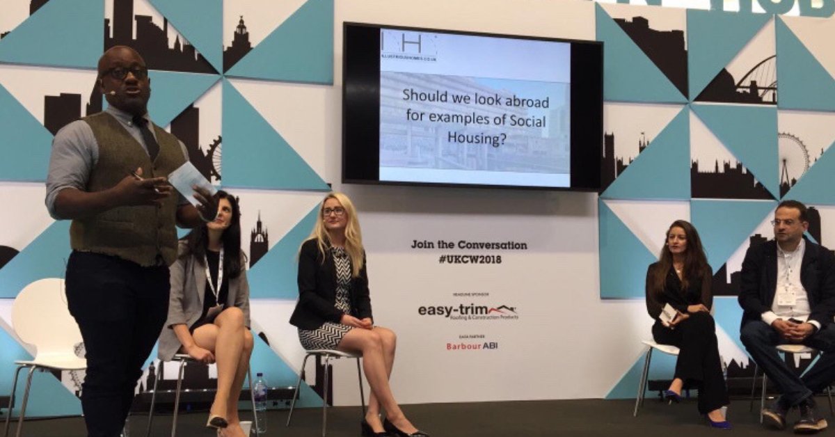 s_akkaouihughes's tweet photo. A great memory from the #UK_CW last week! Thank you @SophieLydia24 for the nice picture!
#UKCW2018 #Architecture #ArchitectingInteraction https://t.co/6nkB2QFp4d