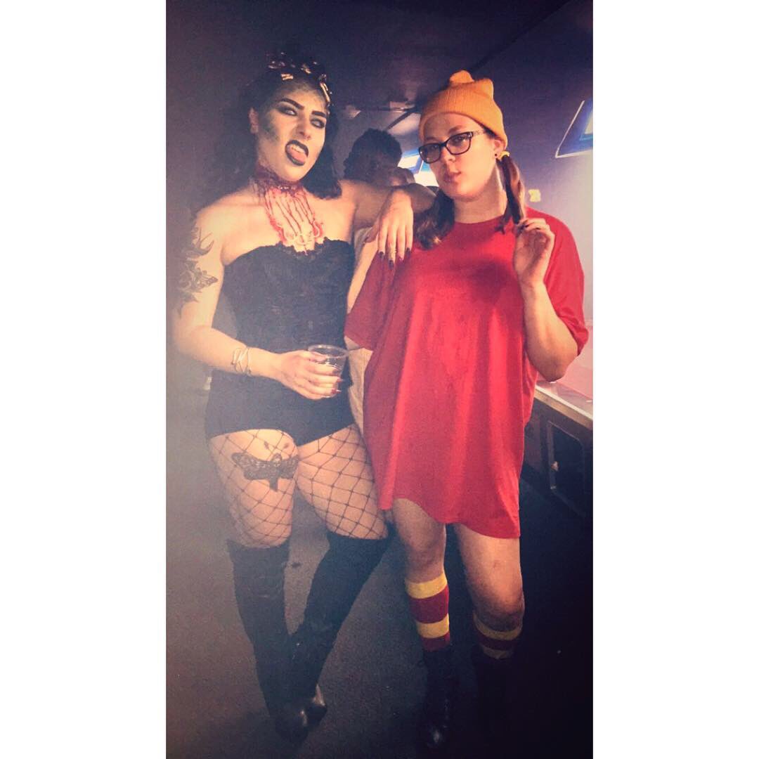 calitomtom's tweet photo. Spinelli says Recess is in session, baby! 💛❤️ #Spinelli #Recess #recessshow #UnofficialHalloween #unofficial #carbondale https://t.co/L90OY7fCmS