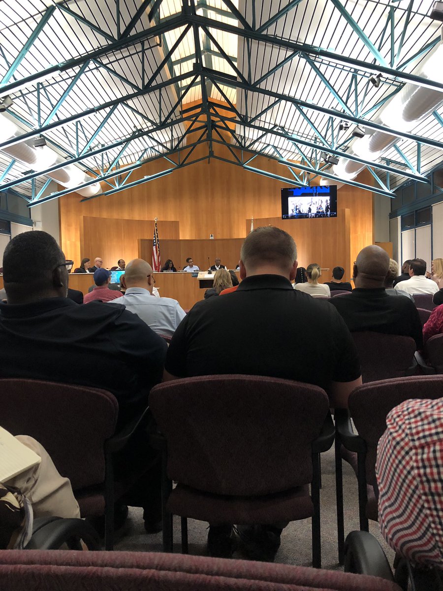 GeorgeJRNAL's tweet photo. Pittsburg City Council meeting #120event1 https://t.co/A5kzllWO71