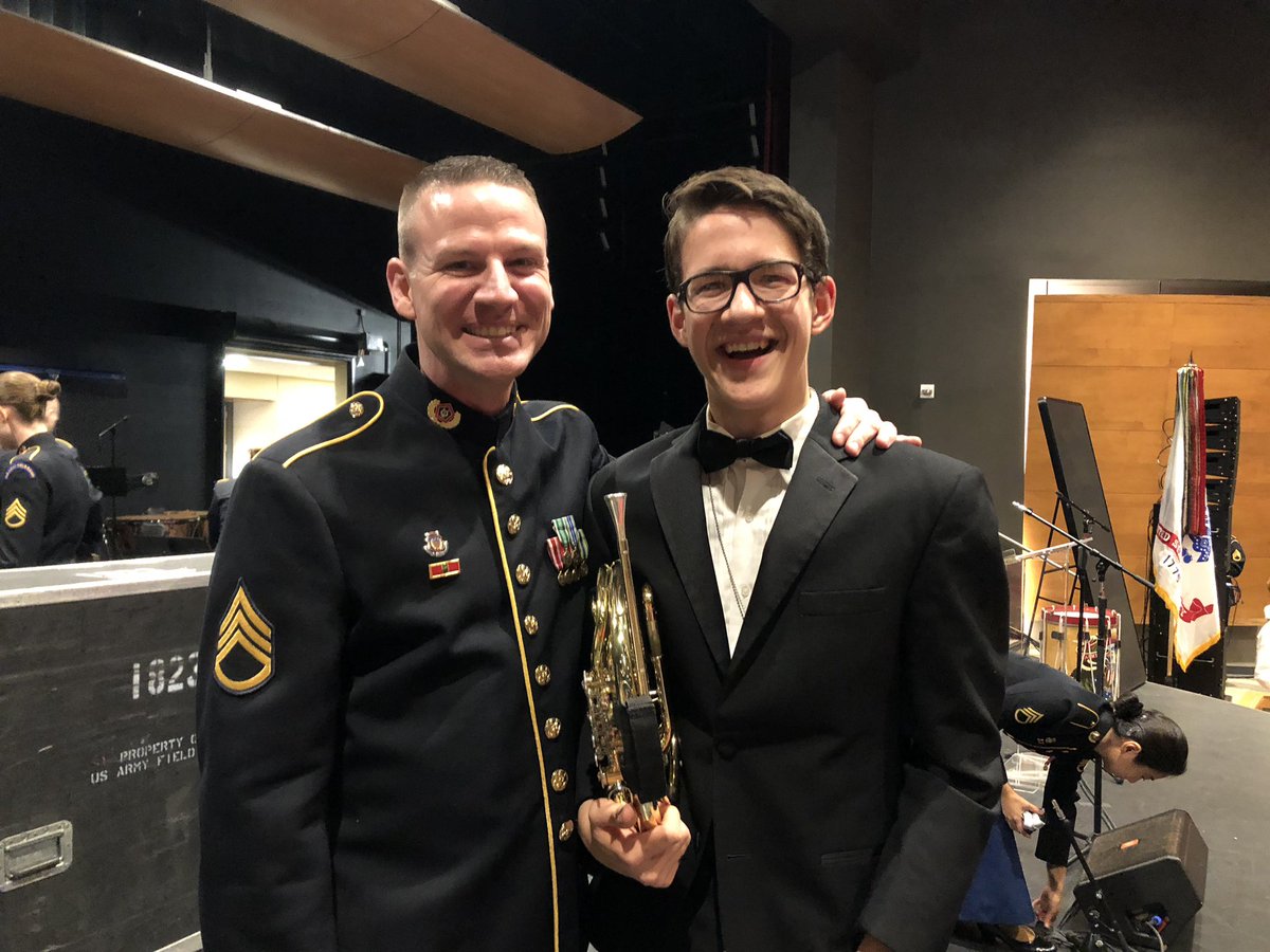 MBPepper's tweet photo. Great concert @armyfieldband. Thank you for the inspiration. https://t.co/rEHngQFSxl